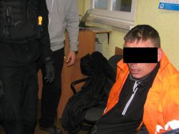 Ukradli koparkę, wpadli podczas policyjnej zasadzki