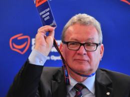 Leszek Korzeniowski tłumaczy, że koalicja rządząca nie mogła poprzeć poprawek do budżetu autorstwa opozycyjnej Solidarnej Polski, nawet jeśli dotyczyły one inwestycji na Opolszczyźnie.(Fot: archiwum)