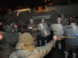 ZOMO, milicyjna nyska i koksowniki przypomniały stan wojenny