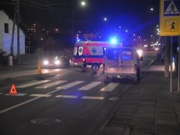 60-latka potrącona na przejściu dla pieszych