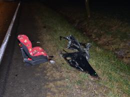 Wyprzedzał kilka pojazdów, czołowo zderzył się z ciężarówką