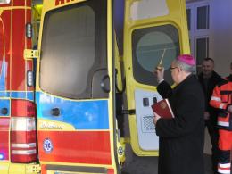 Opolscy ratownicy mają nową karetkę