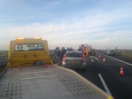 Zderzenie 4 samochodów na A4. Kierowcy utknęli w korku.
