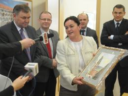 Marszałkostwo przekazało dary na aukcje WOŚP