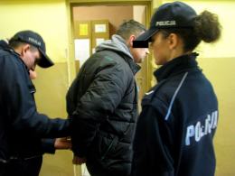 Czujni sąsiedzi ujęli włamywaczy na gorącym uczynku