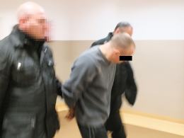 Pobił mężczyznę i potrącił go samochodem. Został zatrzymany.