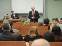 Jarosław Gowin w Opolu. Krytyka premiera, obietnice dla przedsiębiorców.