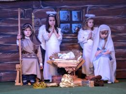 Najmłodsi i najstarsi kolędnicy rywalizują o berło Heroda