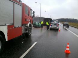 Trzy osoby ranne w wypadku na autostradzie
