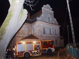 Pożar pałacu w Turawie