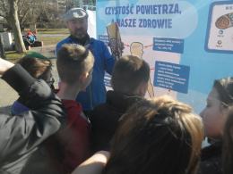 Opolscy uczniowie zachęcają do dbania o czyste powietrze