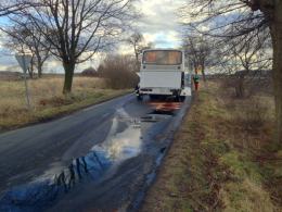 Osobowy volkswagen zderzył się z autobusem