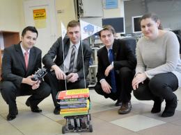 Kolejny robot na Politechnice Opolskiej. Zobacz, co potrafi "Kameleon".