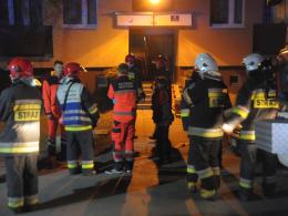 Pożar w bloku na Zaodrzu, strażacy ewakuowali mieszkańców