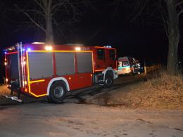 Mężczyzna ranny w pożarze budynku gospodarczego