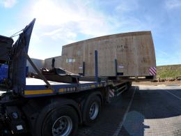 Uwaga kierowcy, transport ponadgabarytowy utrudni ruch