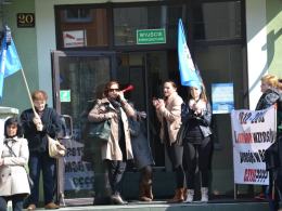 Pielęgniarki wyszły protestować na ulice Brzegu