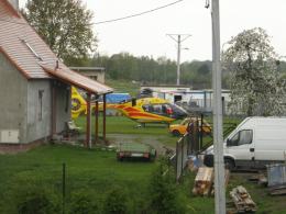 Wypadek przy remoncie śluzy, w akcji śmigłowiec ratowniczy