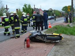 Kierowca opla zajechał drogę motocykliście