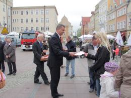 Ryszard Wilczyński: wieszając flagę stajemy się obywatelami