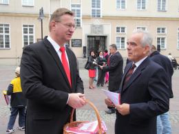 Ryszard Wilczyński: wieszając flagę stajemy się obywatelami