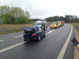 Kierowca BMW ranny w wypadku pod Ozimkiem