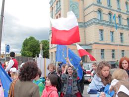 Parada 10-latków na 10 lat Polski w Unii Europejskiej