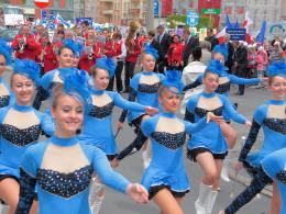Parada 10-latków na 10 lat Polski w Unii Europejskiej