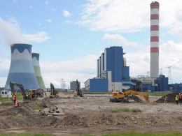 Ciężki sprzęt wjechał na budowę Elektrowni Opole