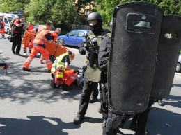 Strzelanina, pożar i akcja antyterrorystów. Ćwiczenia w centrum Opola.