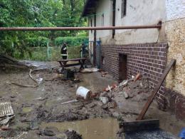 Mały potok zalał Głuchołazy. Trwa usuwanie szkód i liczenie strat.