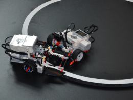 Miłośnicy robotów spotkali się na Politechnice Opolskiej