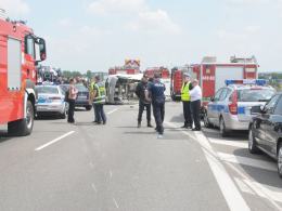 7 osób zginęło w wypadku na A4. Nowe informacje.