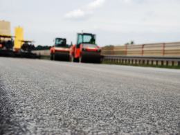 Remont autostrady trwa dzień i noc