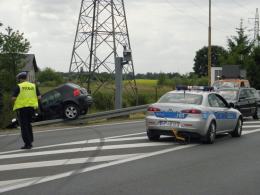 19-letni sprawca wypadku uciekł. Zatrzymała go policja.