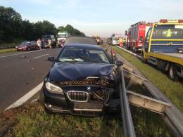 Trzy zderzenia w tym samym miejscu autostrady