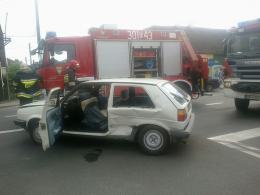 Wypadek w Lędzinach. 82-latka trafiła do szpitala