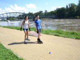 Rodzinny piknik nad Odrą przyciągnął tłumy opolan