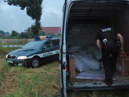 Celnicy przechwycili ponad 400 kilogramów tytoniu bez akcyzy
