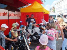 Policjanci i opolanie oddawali krew dla ofiar wypadków