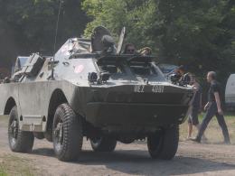 Miłośnicy pojazdów militarnych zjechali do Winowa