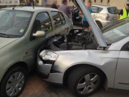 Zderzenie trzech aut w Dobrzeniu Wielkim