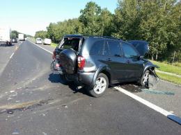 Trzy samochody zderzyły się na A4