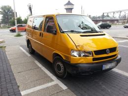 Seat i volkswagen zderzyły się na ul. Armii Krajowej
