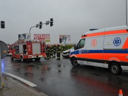 Ciężarówka zderzyła się z samochodem osobowym we Wrzoskach