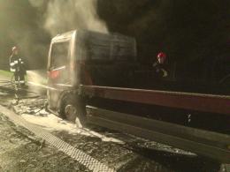 Ciężarówka spłonęła na autostradzie A4