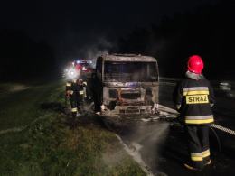 Ciężarówka spłonęła na autostradzie A4