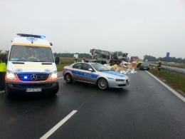 Zderzenie trzech samochodów na autostradzie A4