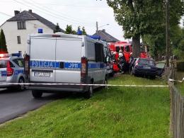 Tragiczny wypadek pod Ozimkiem, zginął pasażer forda