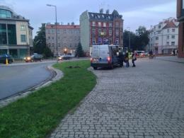15-letni rowerzysta potrącony na rondzie